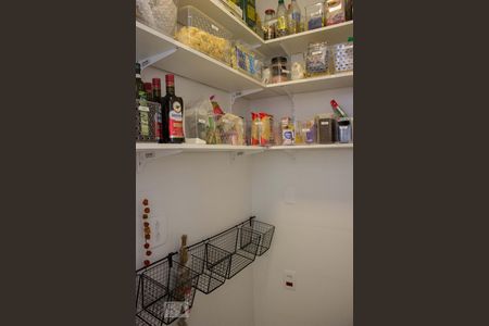 Apartamento à venda com 300m², 4 quartos e 2 vagasDispensa