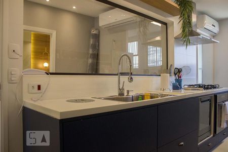 Apartamento à venda com 300m², 4 quartos e 2 vagasCozinha