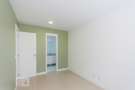Apartamento à venda com 74m², 2 quartos e 1 vagaQuarto 2 - Suíte