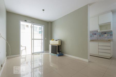 Sala de apartamento à venda com 2 quartos, 74m² em Pechincha, Rio de Janeiro