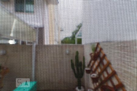 Casa à venda com 236m², 5 quartos e 3 vagas Casa à venda com 236m², 5 quartos e 3 vagasTela de proteção