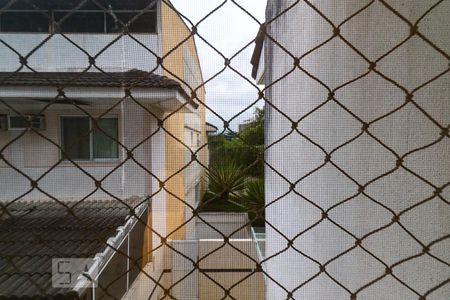 Casa à venda com 236m², 5 quartos e 3 vagas Casa à venda com 236m², 5 quartos e 3 vagasTelas de proteção