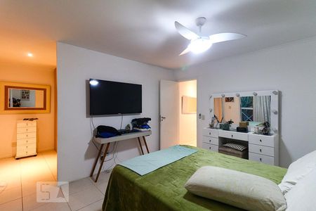 Casa à venda com 236m², 5 quartos e 3 vagas Casa à venda com 236m², 5 quartos e 3 vagasSuíte 3