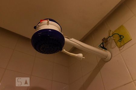 Casa à venda com 236m², 5 quartos e 3 vagas Casa à venda com 236m², 5 quartos e 3 vagasBanheiro de Serviço