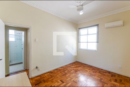 Quarto 2 de apartamento à venda com 2 quartos, 76m² em Centro, Niterói