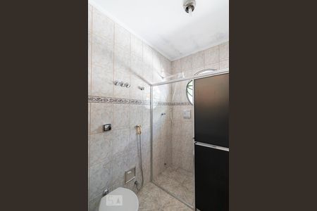 Casa à venda com 182m², 3 quartos e 3 vagasBanheiro 2