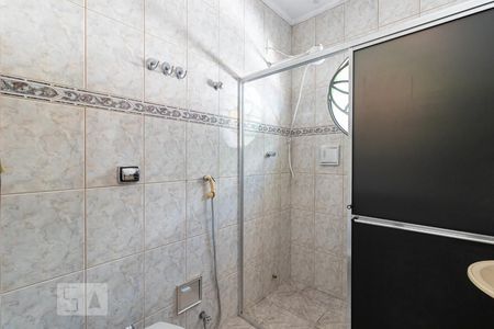 Casa à venda com 182m², 3 quartos e 3 vagasBanheiro 2