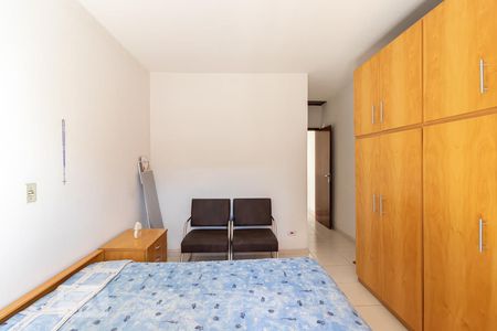 Casa à venda com 182m², 3 quartos e 3 vagasSuíte 