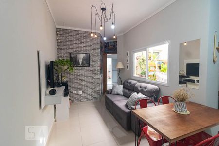 Sala  de apartamento à venda com 2 quartos, 44m² em Jardim das Maravilhas, Santo André