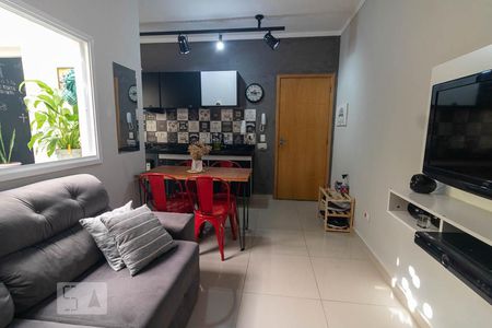 Sala  de apartamento à venda com 2 quartos, 44m² em Jardim das Maravilhas, Santo André