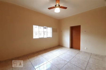 Apartamento à venda com 80m², 2 quartos e 2 vagasQuarto 2