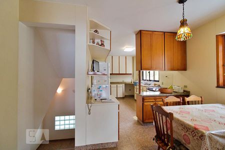 Casa à venda com 430m², 4 quartos e 5 vagasCozinha