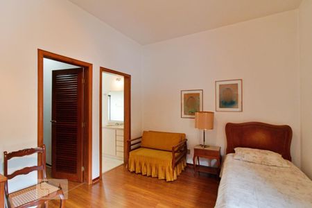 Casa à venda com 430m², 4 quartos e 5 vagasSuíte 1