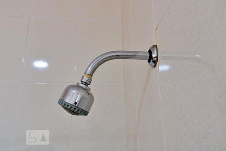 Casa à venda com 430m², 4 quartos e 5 vagasBanheiro da Suíte 2