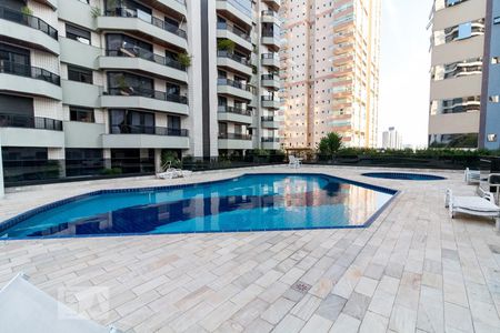 Apartamento à venda com 165m², 4 quartos e 3 vagasPiscinas