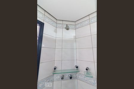 Apartamento à venda com 165m², 4 quartos e 3 vagasBanheiro quarto 2 suíte - chuveiro