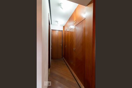 Apartamento à venda com 165m², 4 quartos e 3 vagasQuarto 4 suíte - armários