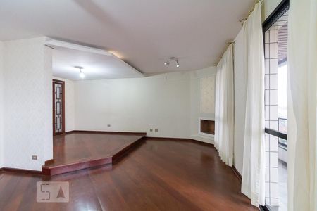 Sala de estar de apartamento à venda com 4 quartos, 165m² em Camargos, Guarulhos