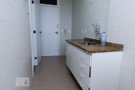 Apartamento à venda com 70m², 2 quartos e 1 vagaCozinha