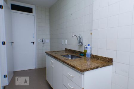Apartamento à venda com 70m², 2 quartos e 1 vagaCozinha
