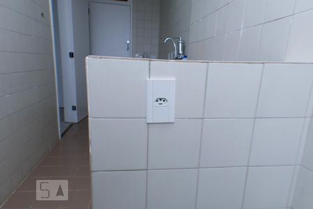 Apartamento à venda com 70m², 2 quartos e 1 vagaÁrea de Serviço
