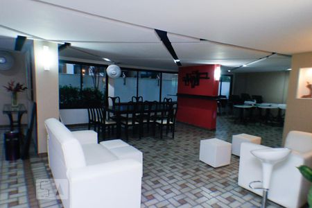 Apartamento à venda com 70m², 2 quartos e 1 vagaÁrea comum - Salão de festas