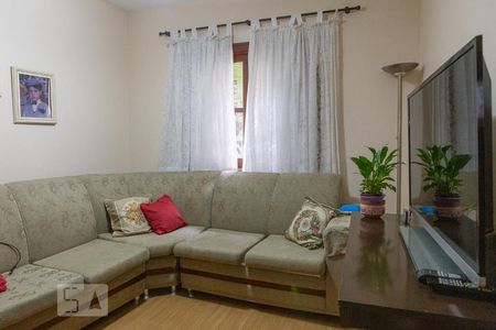 Casa à venda com 300m², 3 quartos e 2 vagas Casa à venda com 300m², 3 quartos e 2 vagasQuarto 3