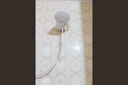 Casa à venda com 300m², 3 quartos e 2 vagas Casa à venda com 300m², 3 quartos e 2 vagasBanheiro Social