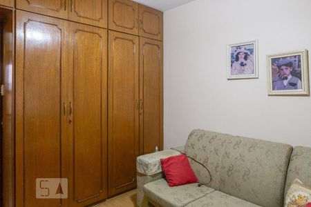 Casa à venda com 300m², 3 quartos e 2 vagas Casa à venda com 300m², 3 quartos e 2 vagasQuarto 3