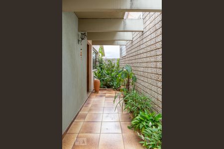 Entrada de casa à venda com 3 quartos, 300m² em Vila Romana, São Paulo