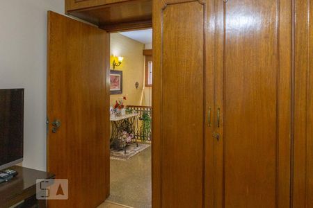 Casa à venda com 300m², 3 quartos e 2 vagas Casa à venda com 300m², 3 quartos e 2 vagasQuarto 3