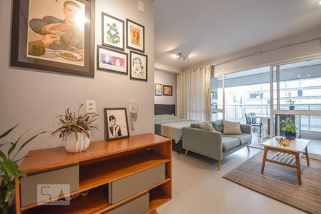 Studio para alugar com 40m², 1 quarto e 1 vaga Studio para alugar com 40m², 1 quarto e 1 vagaEntrada