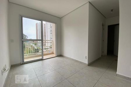 Sala de apartamento para alugar com 2 quartos, 49m² em Parque Reboucas, São Paulo