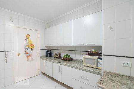 Apartamento à venda com 86m², 3 quartos e 2 vagasCozinha