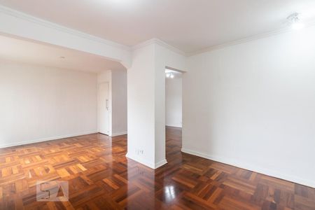 Apartamento para alugar com 105m², 2 quartos e 1 vagaSala