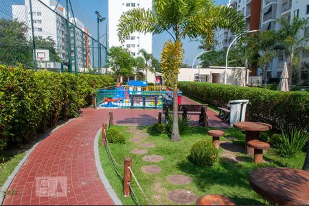 Apartamento para alugar com 50m², 2 quartos e 1 vagaÁrea Comum - Playground