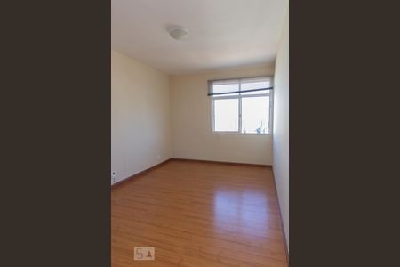 Sala de apartamento para alugar com 2 quartos, 80m² em Serra, Belo Horizonte