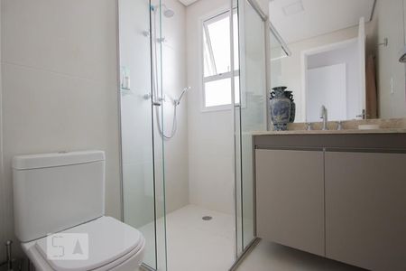 Apartamento à venda com 238m², 3 quartos e 4 vagasBanheiro - Suíte 2