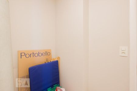 Apartamento à venda com 238m², 3 quartos e 4 vagasQuarto de Serviço