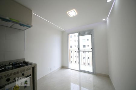 Cozinha - Sala de apartamento para alugar com 1 quarto, 29m² em Jardim Prudência, São Paulo