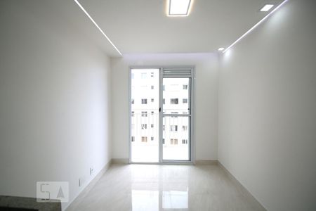 Cozinha - Sala de apartamento para alugar com 1 quarto, 29m² em Jardim Prudência, São Paulo