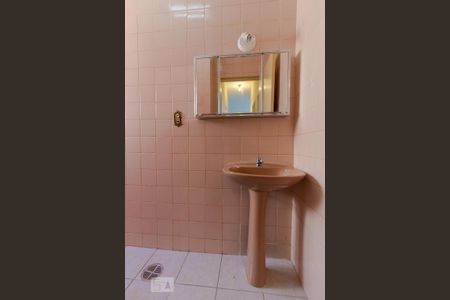 Apartamento à venda com 69m², 2 quartos e 1 vaga Apartamento à venda com 69m², 2 quartos e 1 vagaBanheiro