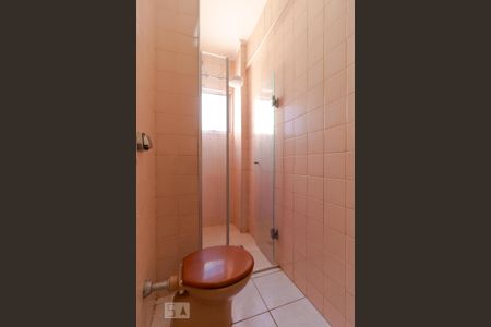 Apartamento à venda com 69m², 2 quartos e 1 vaga Apartamento à venda com 69m², 2 quartos e 1 vagaBanheiro