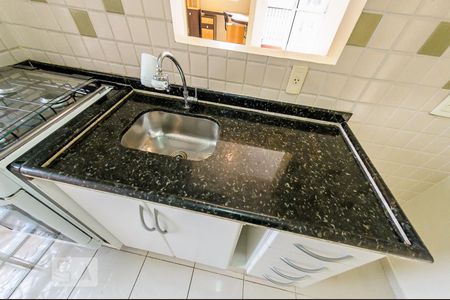 Apartamento à venda com 60m², 2 quartos e 1 vaga Apartamento à venda com 60m², 2 quartos e 1 vagaCozinha