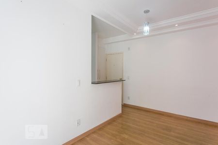 Sala de Estar de apartamento para alugar com 2 quartos, 57m² em Umuarama, Osasco