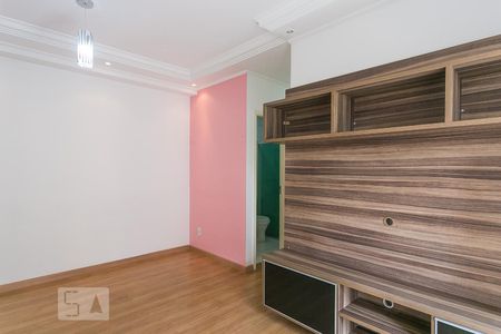 Sala de Estar de apartamento para alugar com 2 quartos, 57m² em Umuarama, Osasco