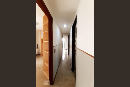 Corredor de apartamento à venda com 3 quartos, 100m² em Méier, Rio de Janeiro
