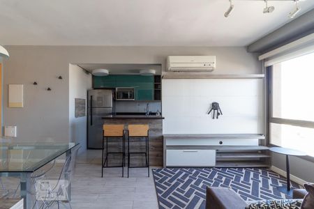 Sala de apartamento para alugar com 2 quartos, 65m² em Passo da Areia, Porto Alegre