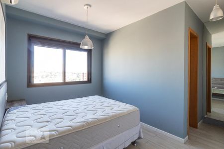 Quarto 2 de apartamento para alugar com 2 quartos, 65m² em Passo da Areia, Porto Alegre