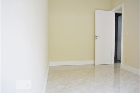 Apartamento para alugar com 57m², 2 quartos e 1 vagaQuatro 2